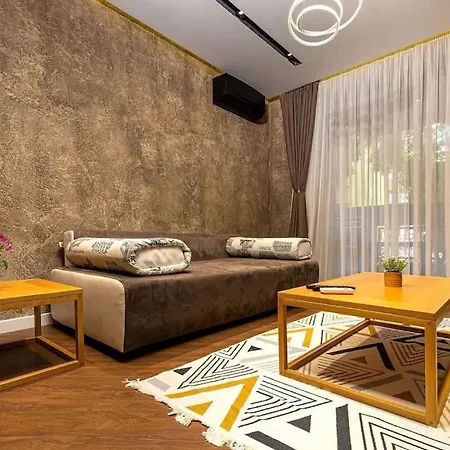 Style And Luxury 10mins Center Apartment Plovdiv